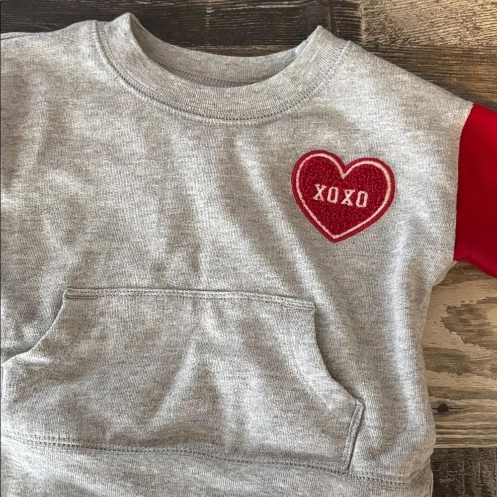 Carter's Gray Baby Outfit with Xoxo Red Heart Patch